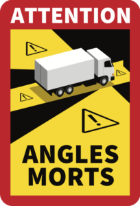 Image « attention angles morts » qui est apposée à l'arrière des camions et véhicules longs. Elle présente un camion avec dessiné autour, en jaune, les angles morts du dit camion.